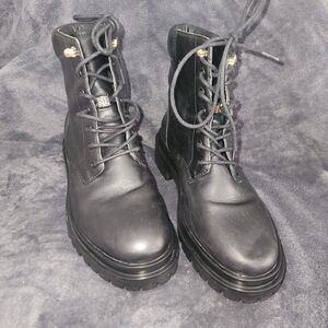 Lauren Ralph Lauren Women's Carlee Lug-Sole Booties  Color Black Leather Size 7